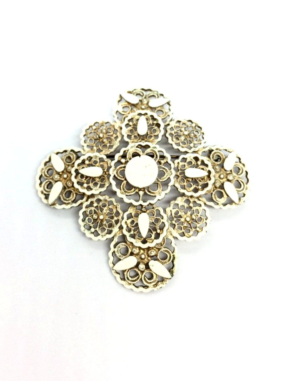 VINTAGE FLORENZA BROOCH Maltese Cross Filigree White Enamel Gold Tone Pin